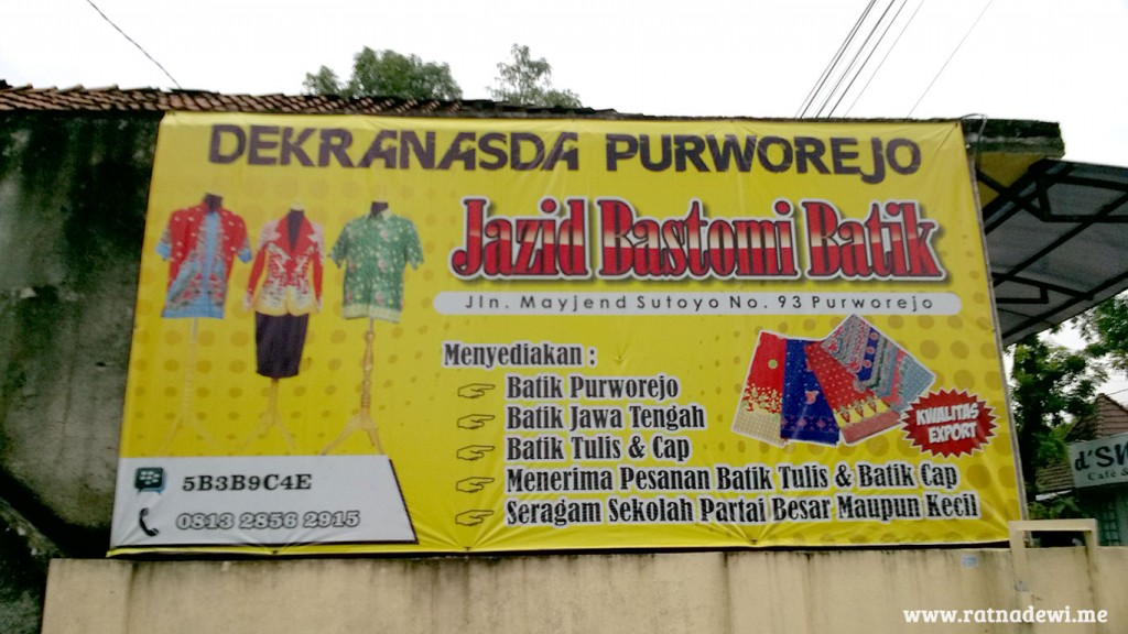 spanduk Jazid Batik di depan Kantor Dekranasda Purworejo